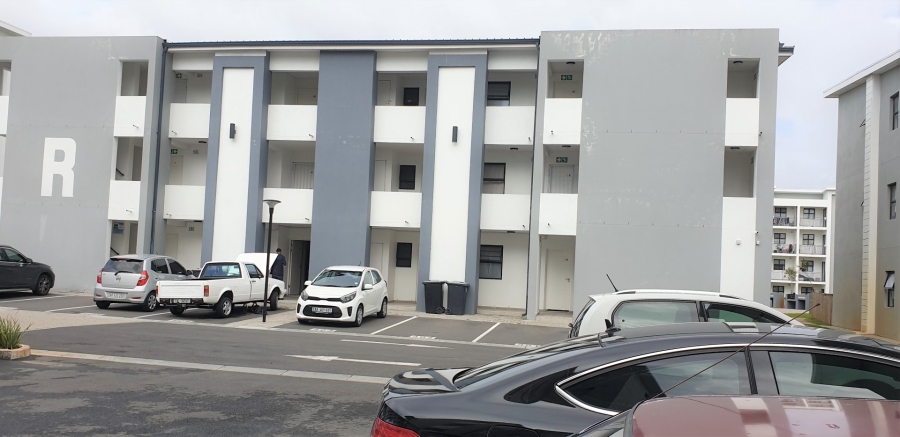 2 Bedroom Property for Sale in Parklands East Western Cape